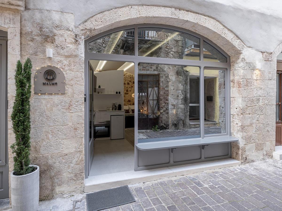 Malmáki, a street view apartment Hriszí Aktí Haniá Kültér fotó